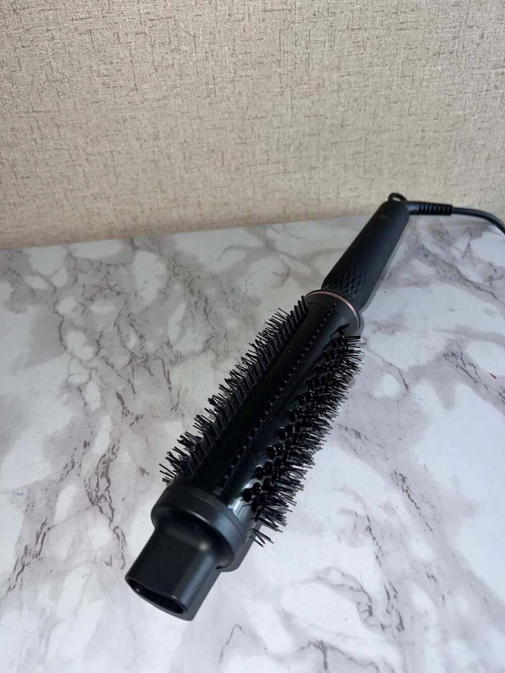 L'ange Le Ceramique Heated Round Brush - Picture 4 of 8
